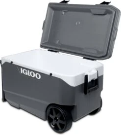 Igloo Latitude 90 Roller - Grote Koelbox Op Wielen - 85 Liter - Grijs -Buitenkampeer Winkel 1082x1200