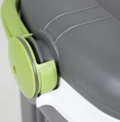 EDA Koelbox - Iceberg - 8 Liter - Grijs 9 EDA Koelbox - Iceberg - 8 Liter - Grijs -Buitenkampeer Winkel 1177x1200