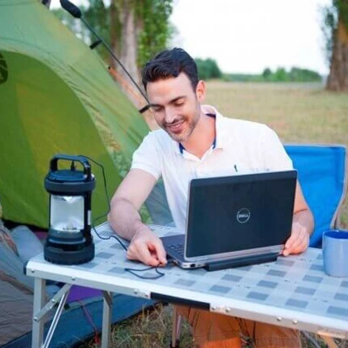 Coleman Twist+ 300 Camping Lantaarn - 300 Lumen - Oplaadbaar - Zwart 2 Coleman Twist+ 300 Camping Lantaarn - 300 Lumen - Oplaadbaar - Zwart - Afbeelding 2