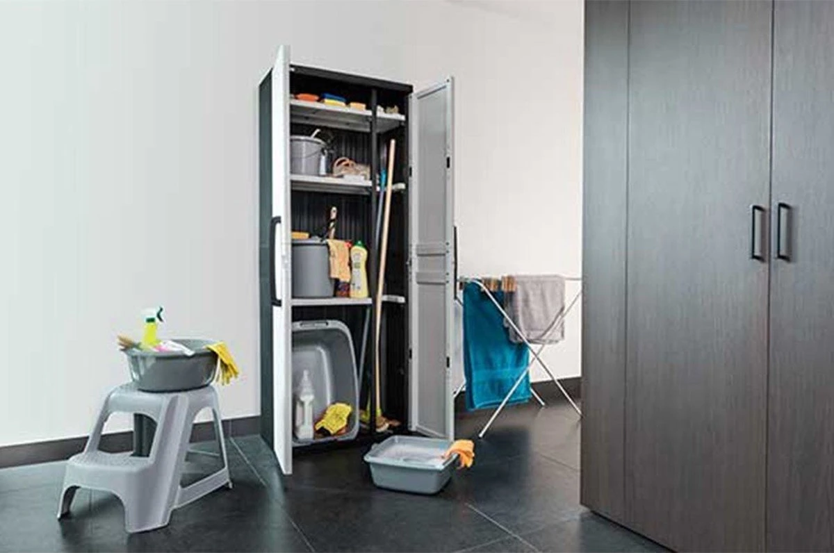 Curver One Step Opstapje Krukje - Lichtgrijs 2 Curver One Step Opstapje Krukje - Lichtgrijs - Afbeelding 2