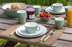 Bo-Camp Servies - Campingbord - 100% Melamine - 16-delig - Groen -Buitenkampeer Winkel 1200x799 41