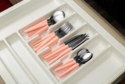 Di Solle Inova D - 6 Persoons Bestekset - Handige Opbergbak Met Raspdeksel - 26 Delig - Baby Pink -Buitenkampeer Winkel 1200x800 123