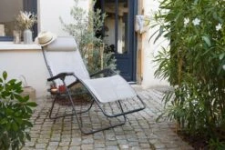 Lafuma RSXA XL Clip - Relaxstoel - Verstelbaar - Inklapbaar - Zero Gravity - Seigle 21 Lafuma RSXA XL Clip - Relaxstoel - Verstelbaar - Inklapbaar - Zero Gravity - Seigle -Buitenkampeer Winkel 1200x800 16