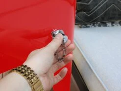 AXI Retro Cooler Rood - Koeler Met Wielen - 76L Inhoud - Koelbox Met Aftapkraan -Buitenkampeer Winkel 1200x900 5