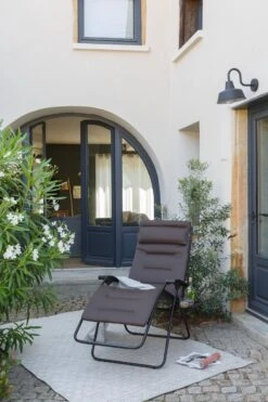 Lafuma RSX Clip Air Comfort - Relaxstoel - Verstelbaar - Inklapbaar- Zero Gravity - Taupe -Buitenkampeer Winkel 800x1200 2