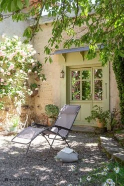 LAFUMA R Clip - Relaxstoel - Verstelbaar - Inklapbaar - Zero Gravity - Magnolia/Light Pink -Buitenkampeer Winkel 800x1200 7